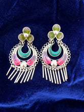 Load image into Gallery viewer, Gandongs silver color glazed chandelier earrings.