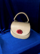 Load image into Gallery viewer, Suspiro mini nostalgic inspired design leather bag.