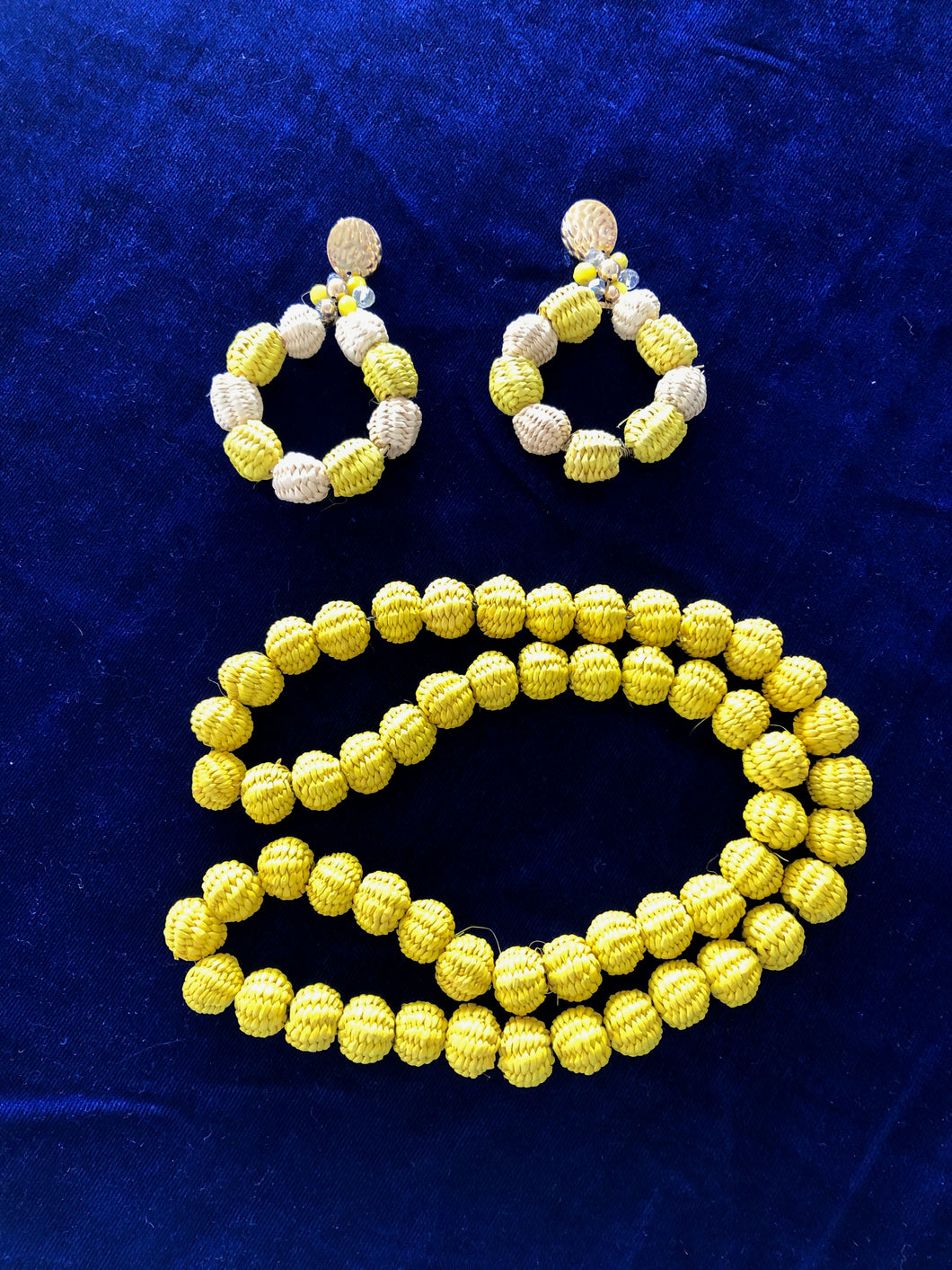 Maya yellow beige paja toquilla necklace and large hoop post earrings.