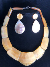 Load image into Gallery viewer, Classic gold color design conch shell pearl necklace and matching earrings.
