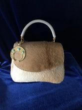 Load image into Gallery viewer, Patrona lady classic cowhide leather bag.
